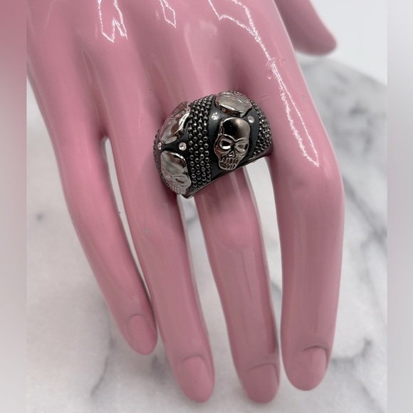 Skull Band Fashion Ring with Crystals - Picture 1 of 8